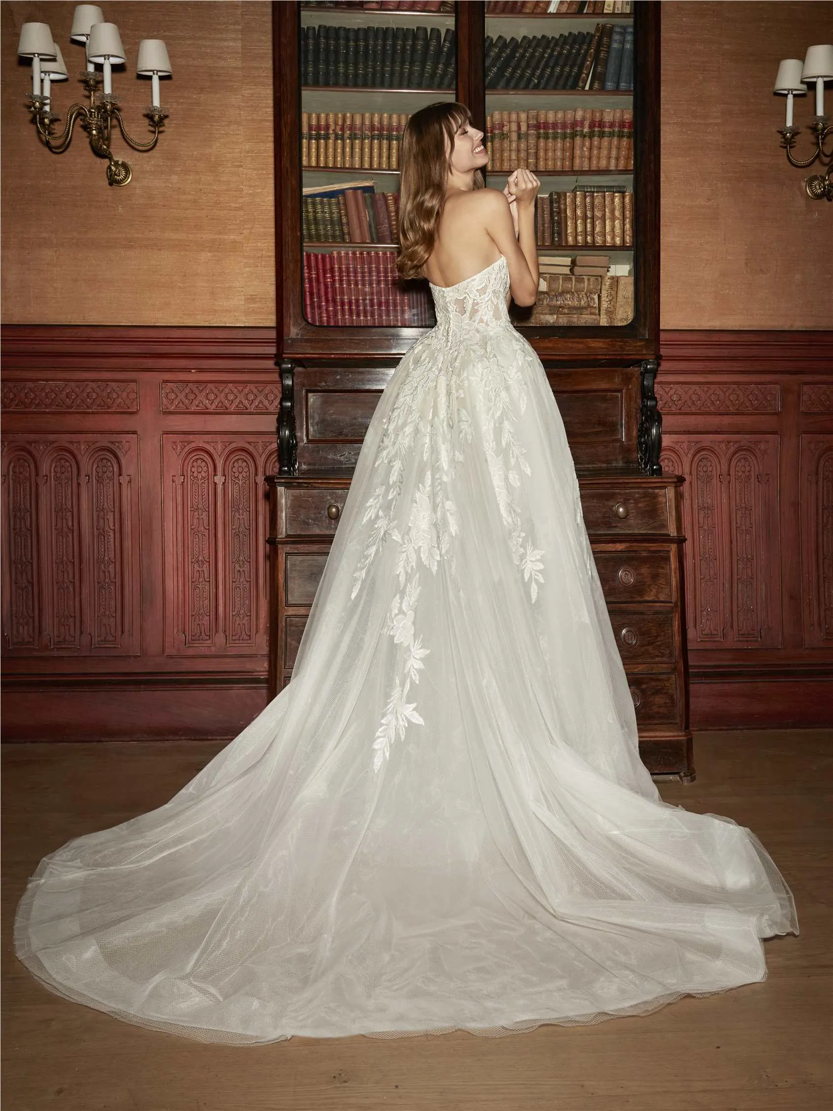 Nicole Milano Series 020