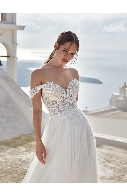 Nicole Milano Series 208